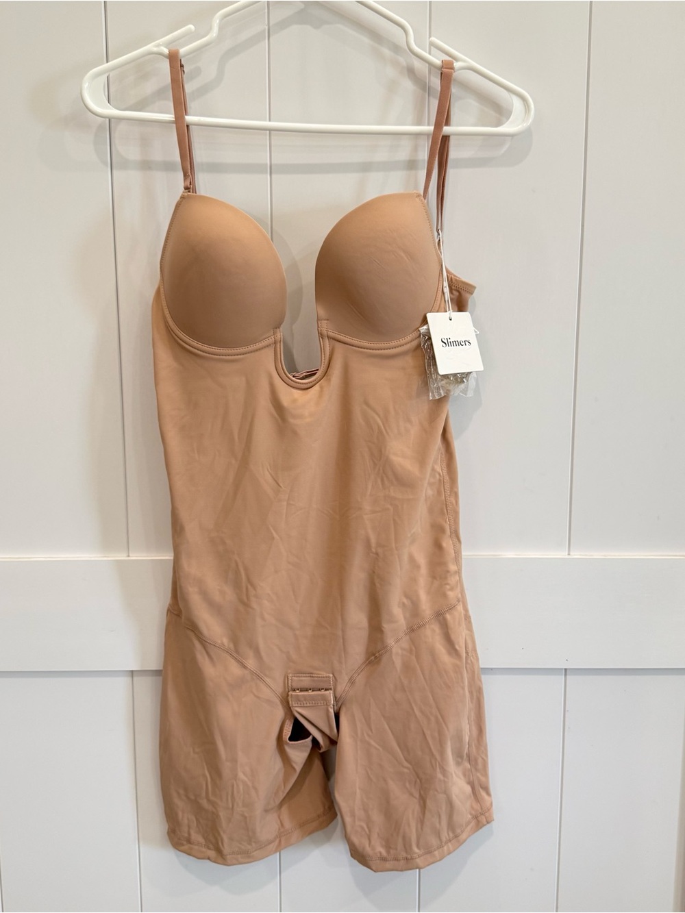 Slimers Nude Full Body Shapewear Small Built in Bra Full Body Shape Plunge Neck